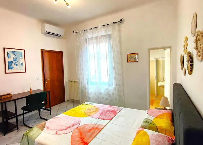 La Casetta Di Mario - A Cosy Seaside Виареджо